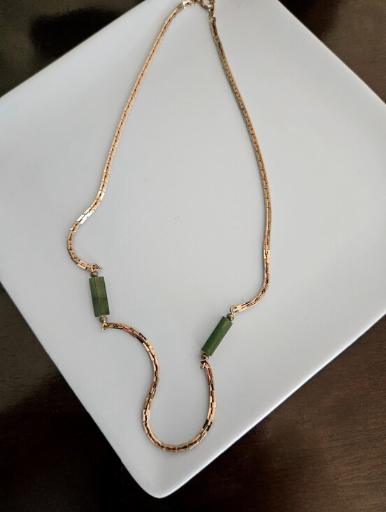 Jewelry - Vintage Necklace W/Rectangular Jade Sticks